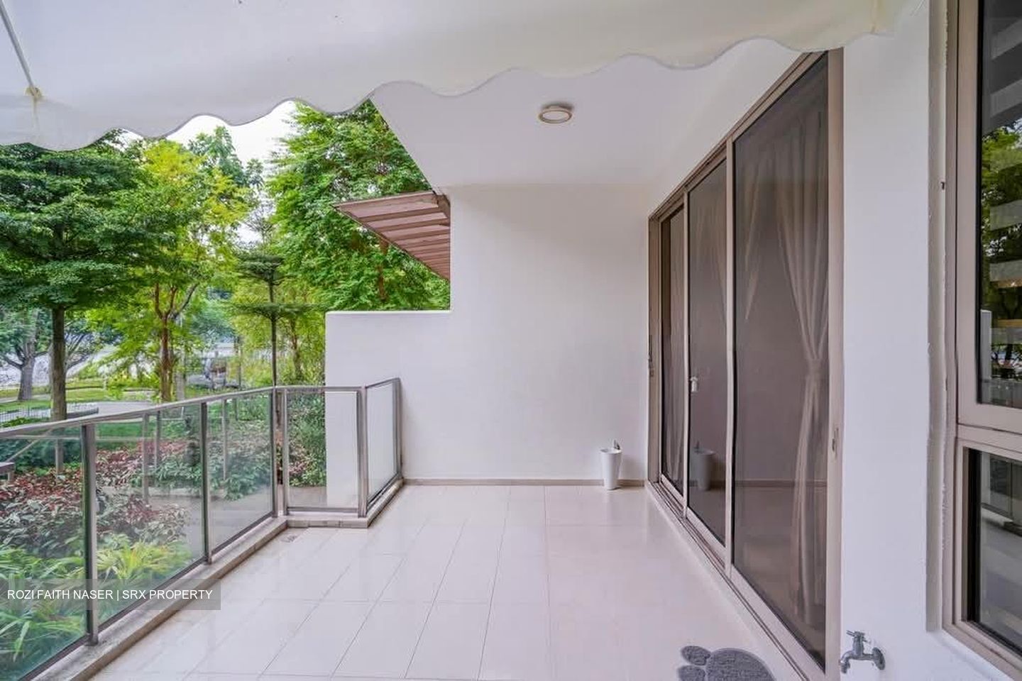 Waterfront Gold (D16), Condominium #570903711